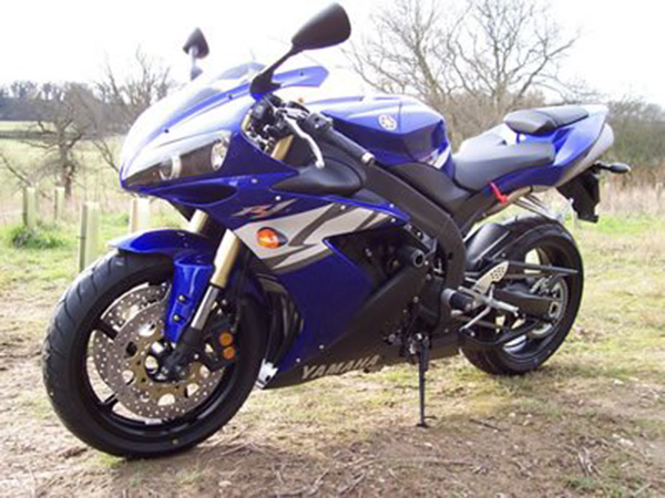 R&G Racing Crash Protectors - Classic Style for Yamaha YZF-R1 '04-06 R&G Racing Crash Protectors - Classic Style for Yamaha YZF-R1 '04-06